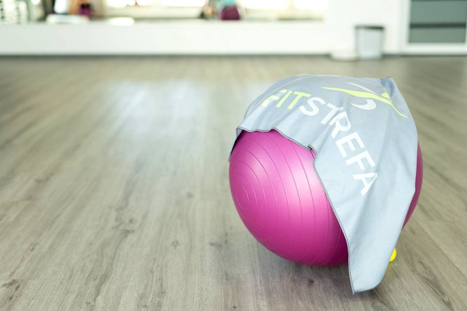 FitStrefa: ręcznik z mikrofibry w klubie fitness